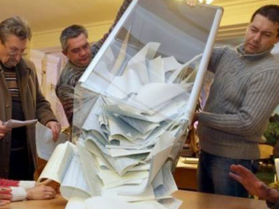 Ουκρανία: Νικητής ο Ποροσένκο και οι φιλοδυτικοί στις εκλογές